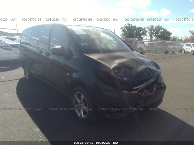 2016 mercedes-benz metris passenger van