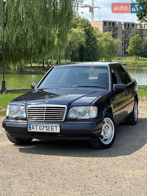 1995 mercedes-benz e-220