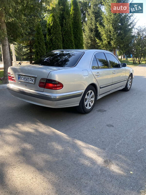 2001 mercedes-benz e 320