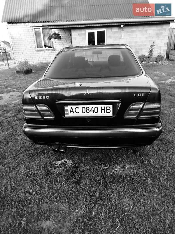2000 mercedes-benz e 220 cdi