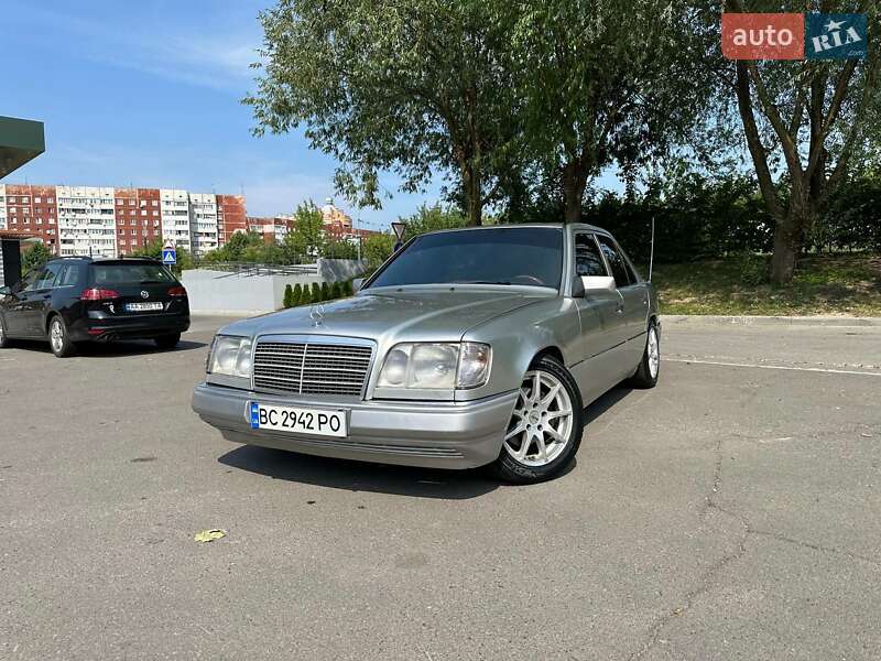 1994 mercedes-benz 220