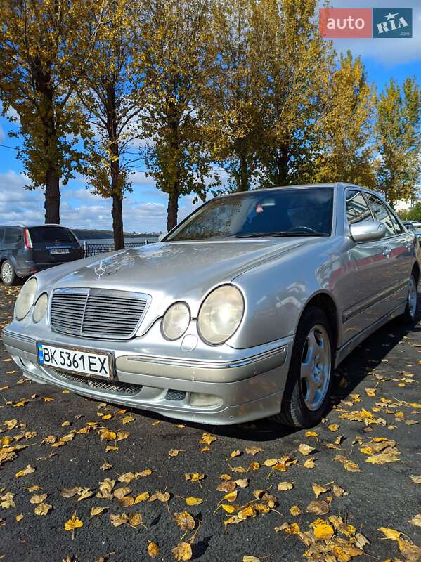 2000 mercedes-benz e-class