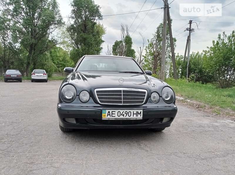 2000 mercedes-benz e-class