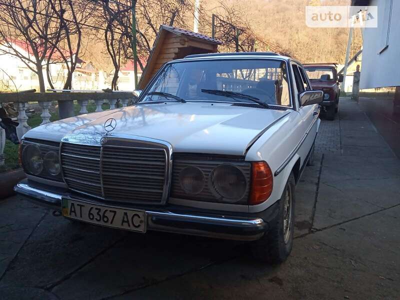 1980 mercedes-benz 230 e