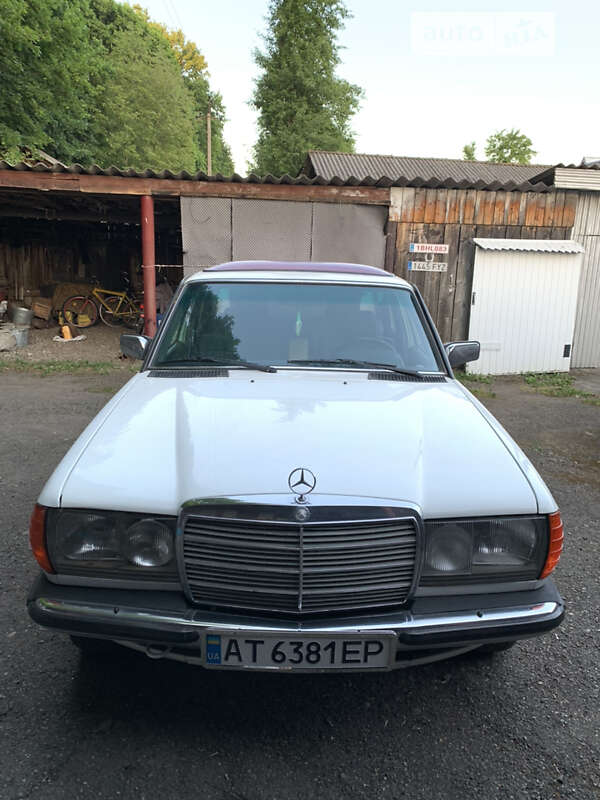 1984 mercedes-benz 230-e