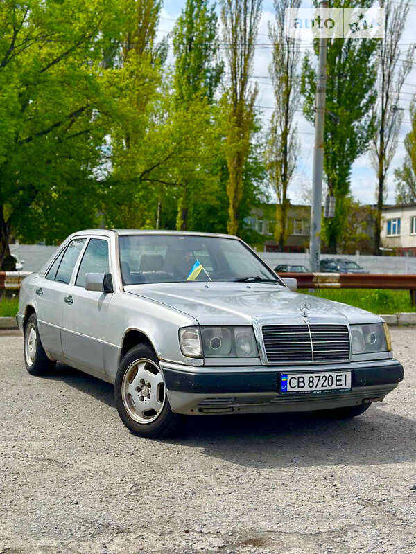 1993 mercedes-benz 200