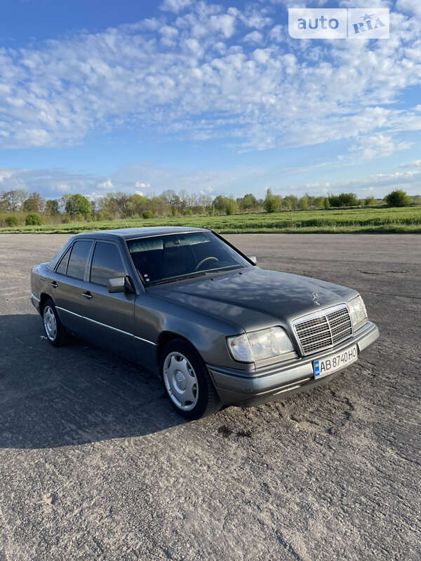1993 mercedes-benz e 200