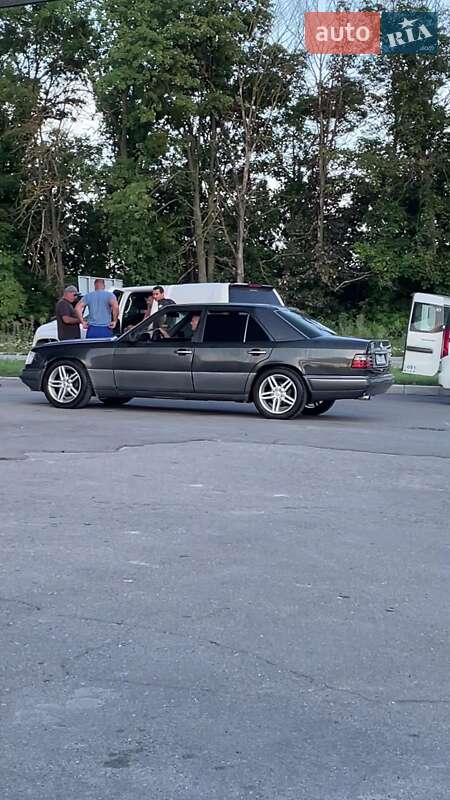 1995 mercedes-benz e-class