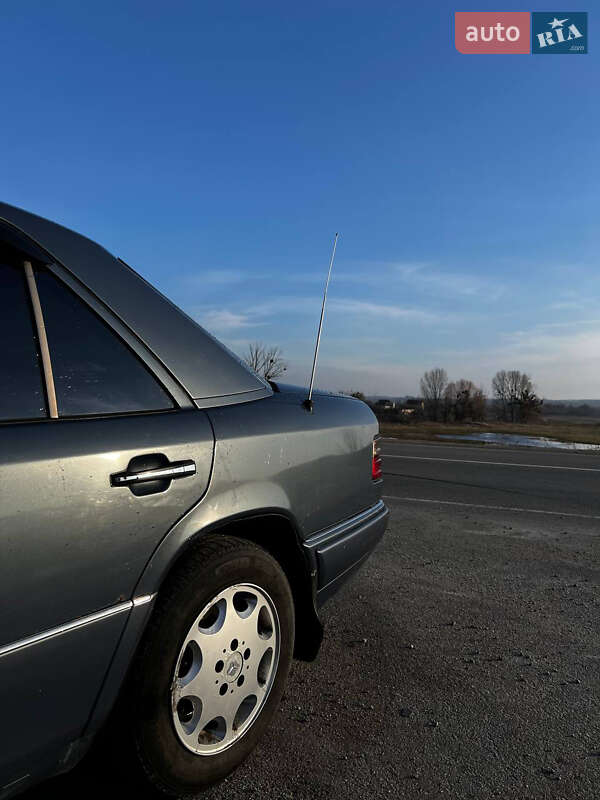 1995 mercedes-benz e-class
