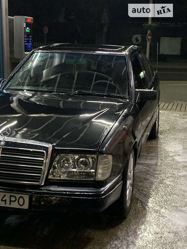 1985 mercedes-benz 200