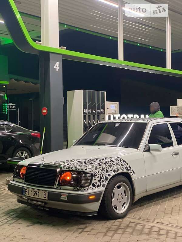 1989 mercedes-benz 200 e