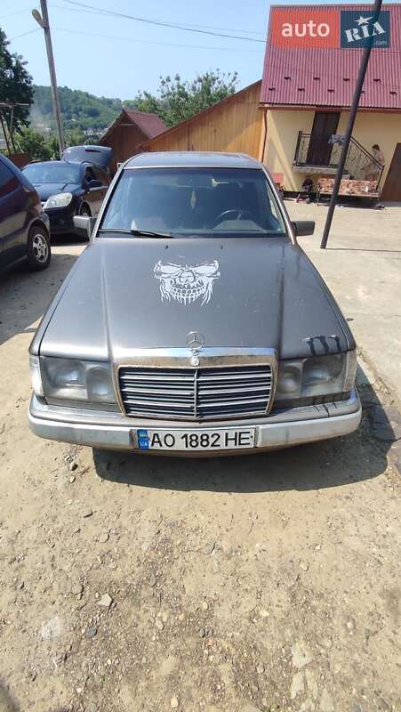 1993 mercedes-benz 124