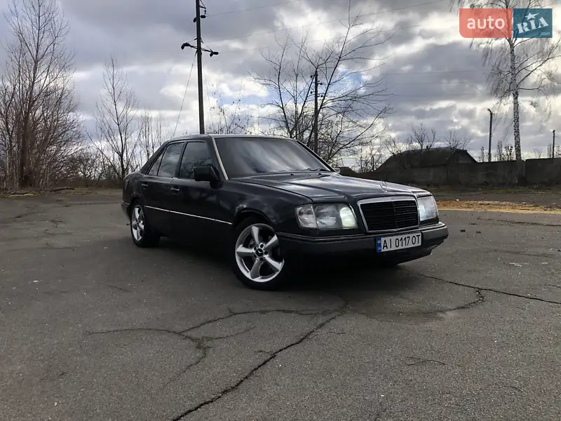 1993 mercedes-benz 220
