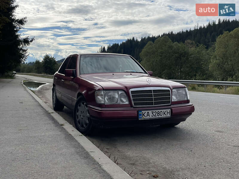 1995 mercedes-benz e 220