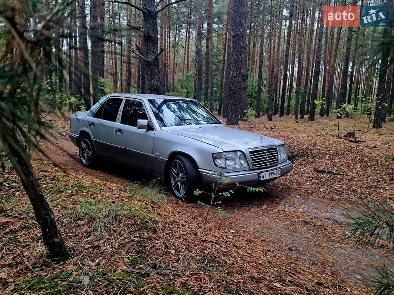 1994 mercedes-benz e 220