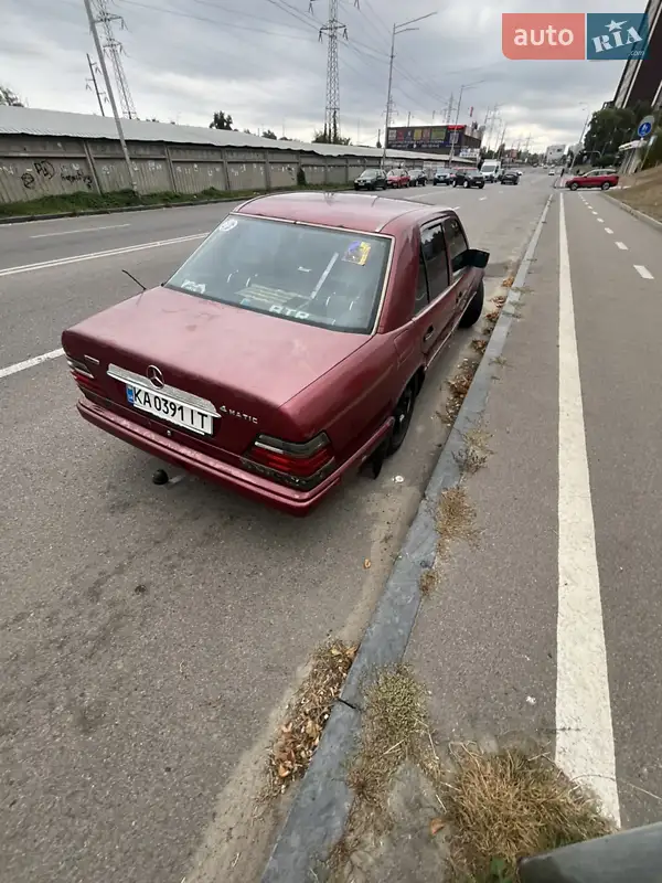 1995 mercedes-benz e 220
