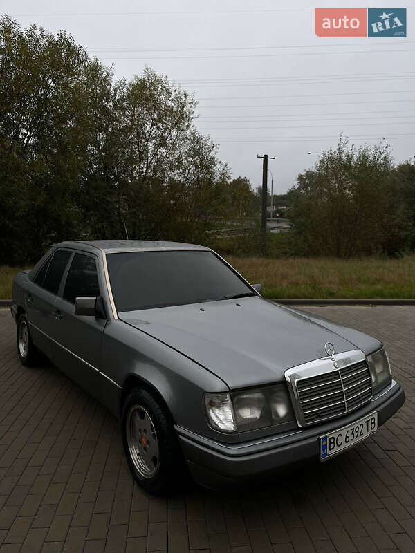 1993 mercedes-benz 124