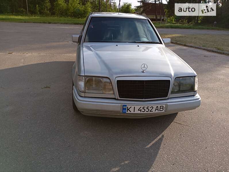 1994 mercedes-benz e 220