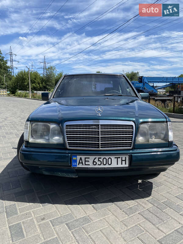 1994 mercedes-benz e 220