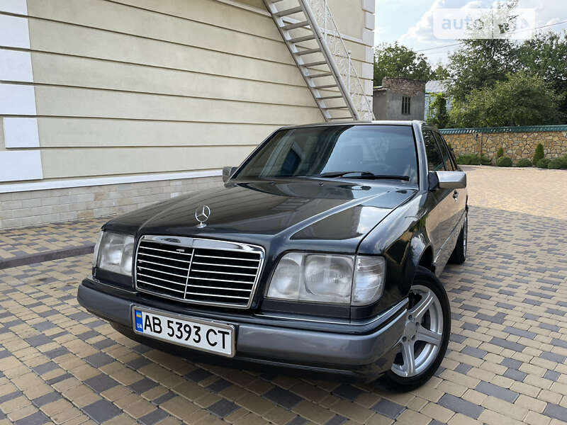 1995 mercedes-benz e 220