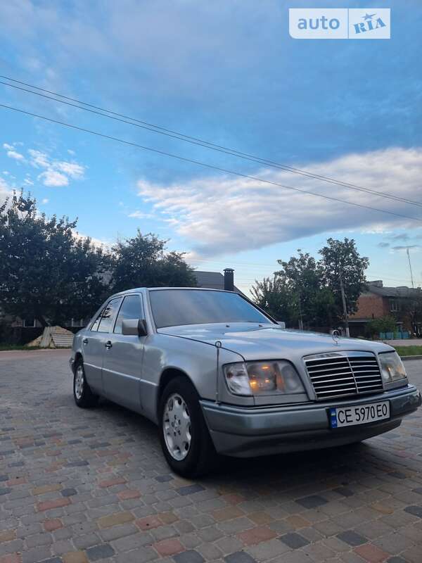 1995 mercedes-benz e 220