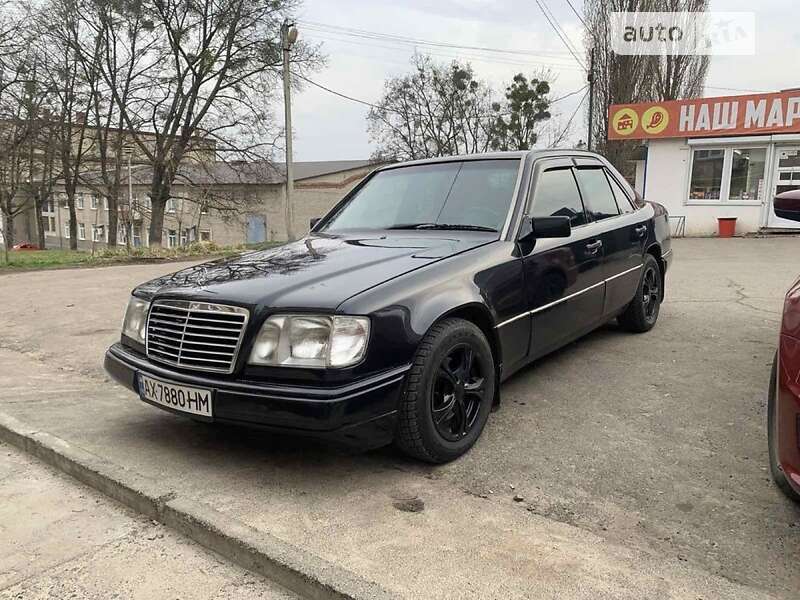 1995 mercedes-benz e 220