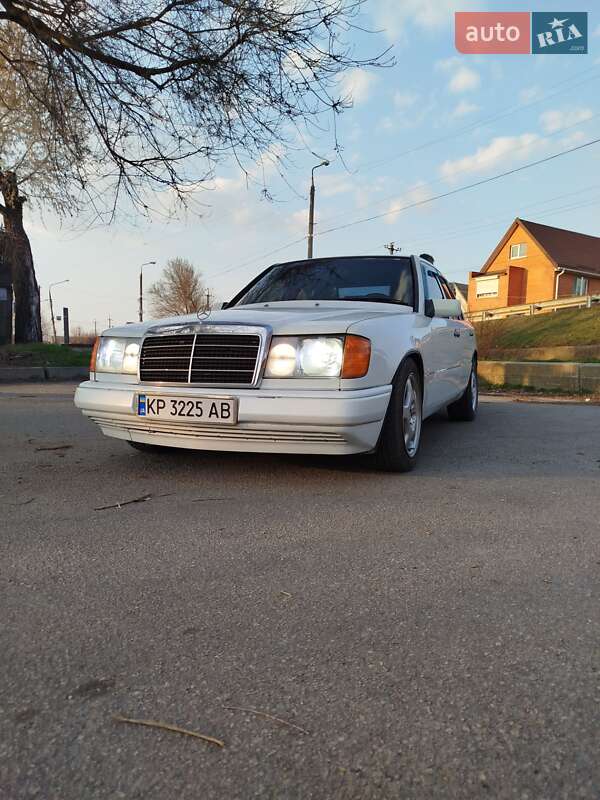1985 mercedes-benz 230