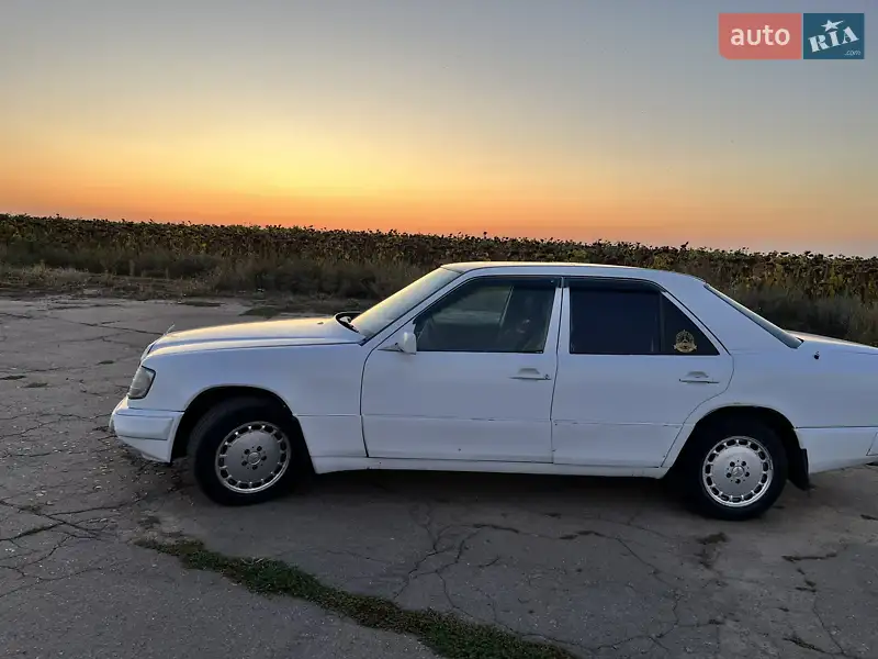 1986 mercedes-benz 230 e