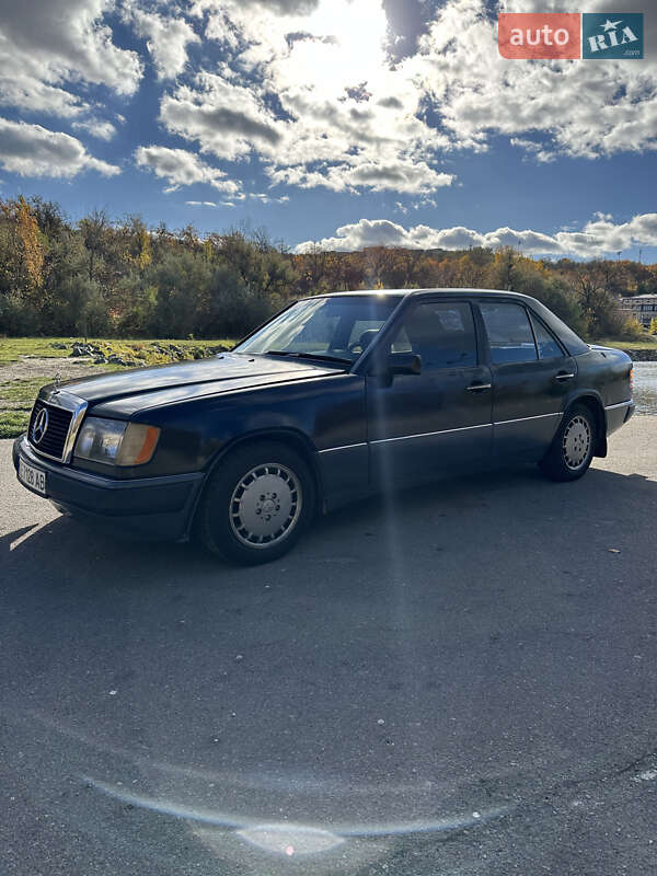 1989 mercedes-benz e-class
