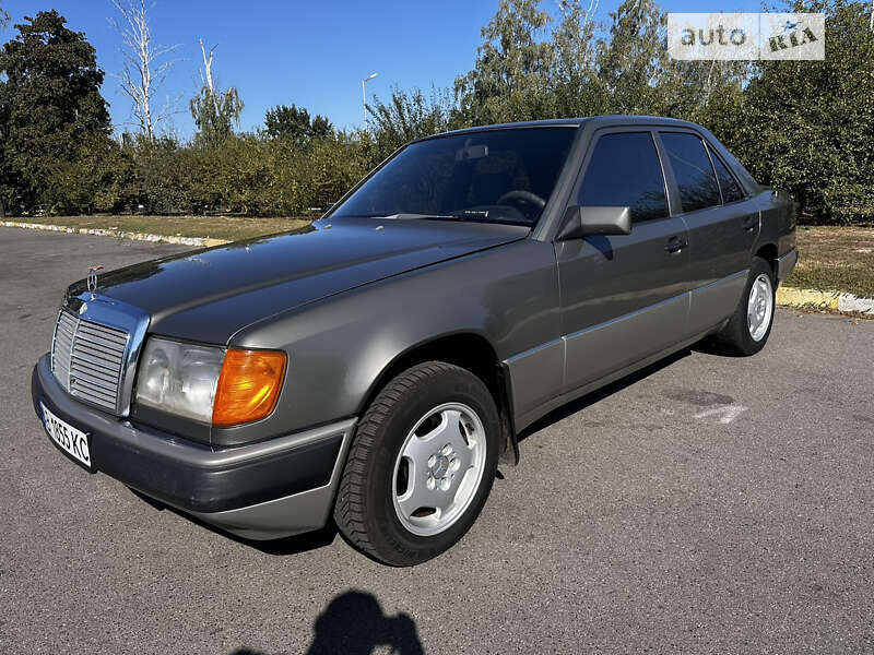 1989 mercedes-benz 230 e