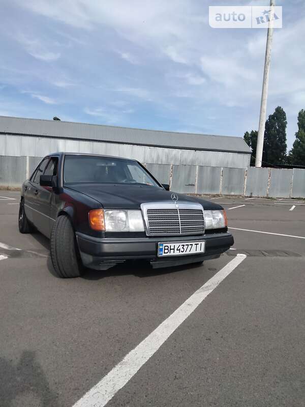 1990 mercedes-benz 230