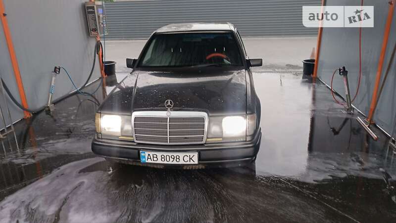 1990 mercedes-benz 230 e