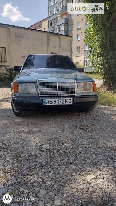 1987 mercedes-benz 260