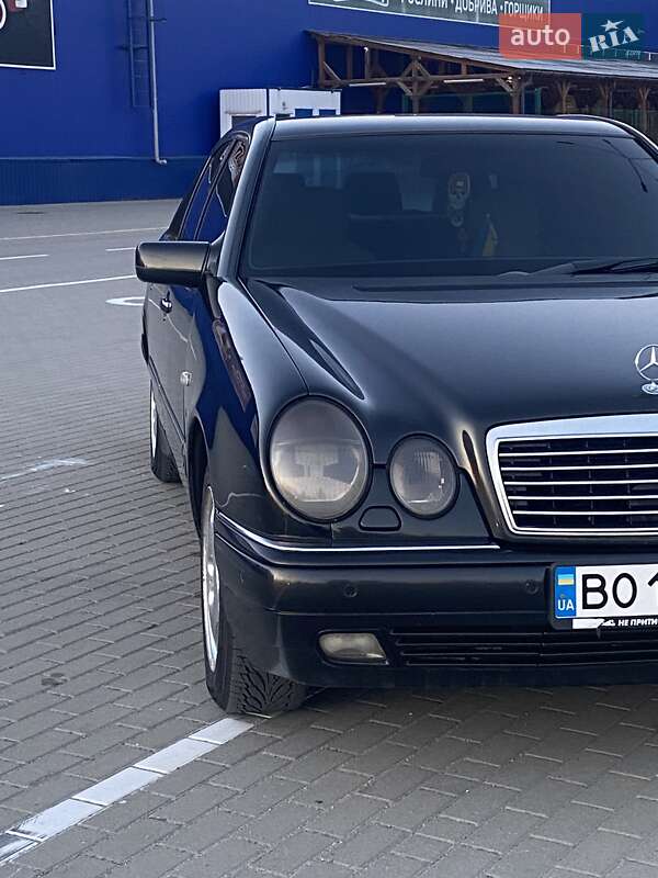 1998 mercedes-benz 300 d
