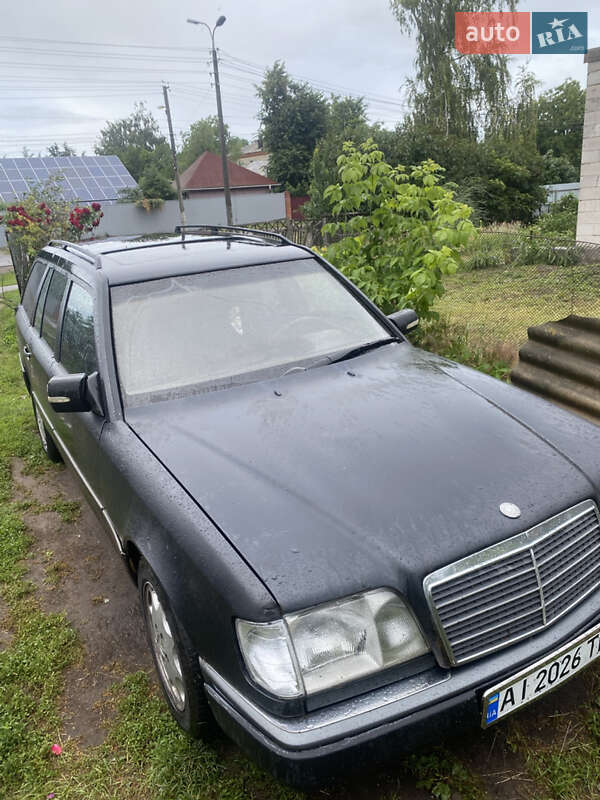 1995 mercedes-benz e 220