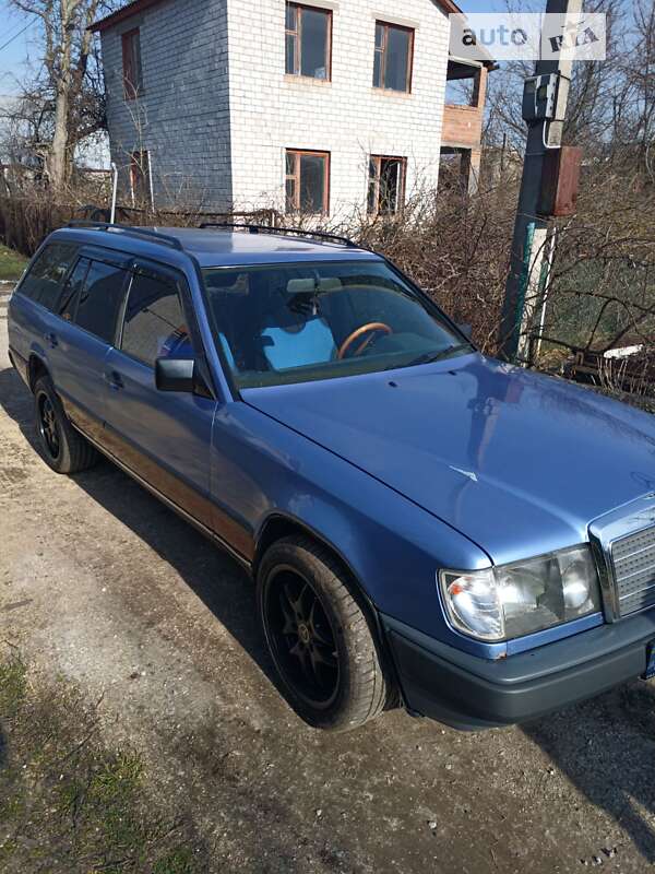 1989 mercedes-benz 300t e