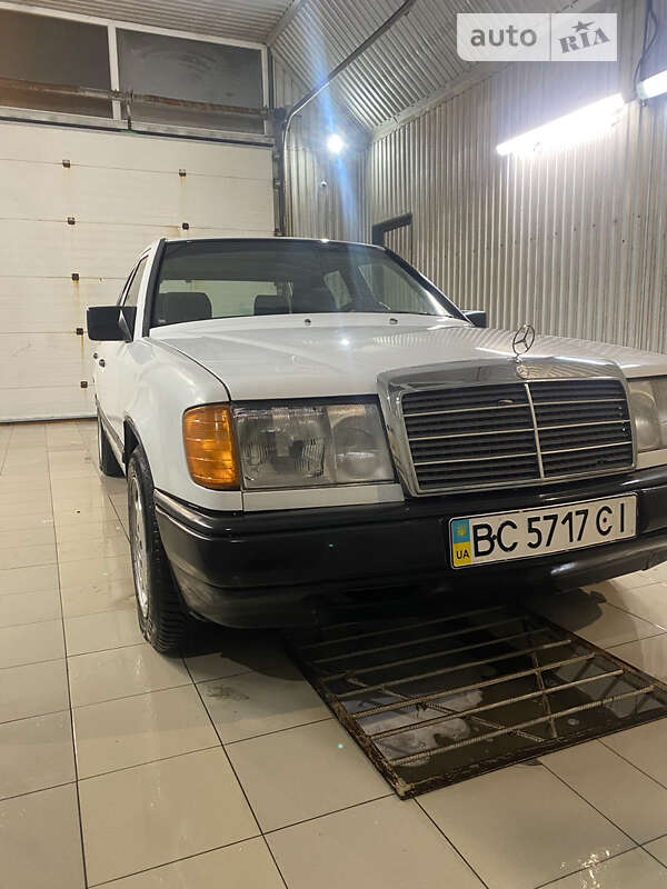 1992 mercedes-benz 200