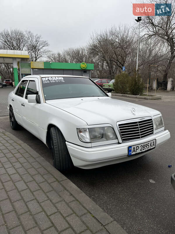 1990 mercedes-benz e 200