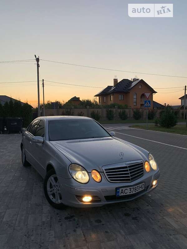 2004 mercedes-benz e 220 cdi