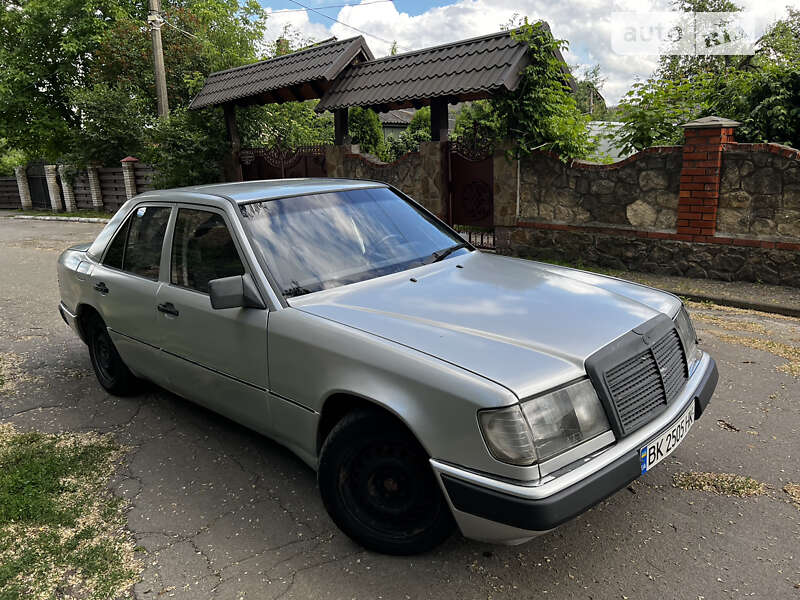 1988 mercedes-benz e-class
