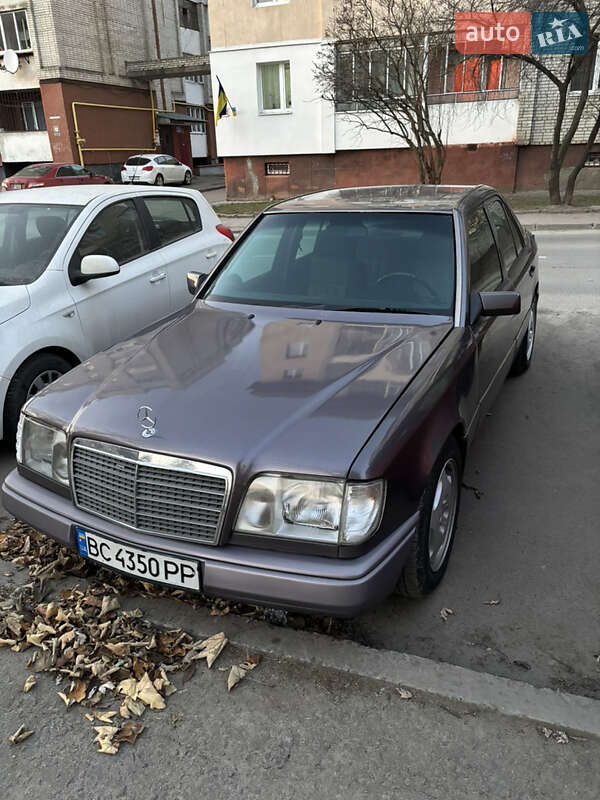 1993 mercedes-benz 250 d