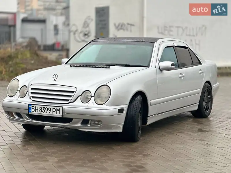 1998 mercedes-benz e 300t d