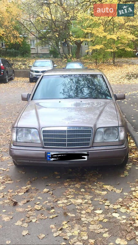 1994 mercedes-benz 300 d
