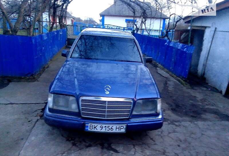 1995 mercedes-benz 300 d