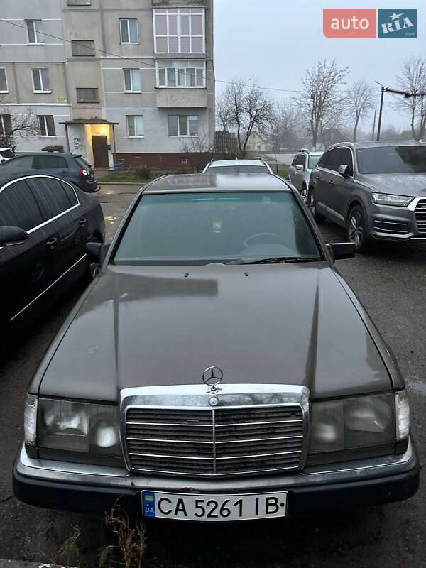 1988 mercedes-benz 260-e
