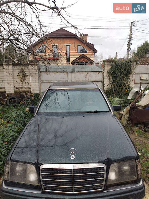 1995 mercedes-benz e 300t d