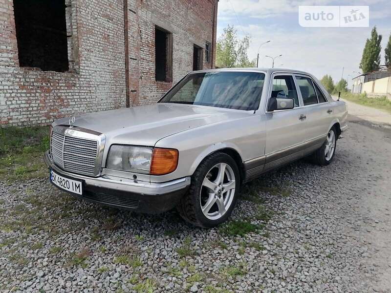 1981 mercedes-benz 300d