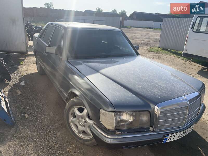1989 mercedes-benz 300e