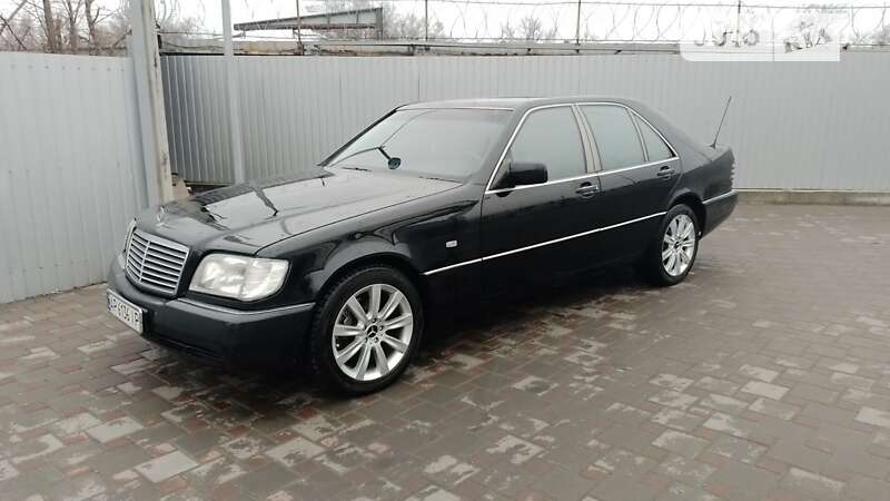 1993 mercedes-benz 300 se