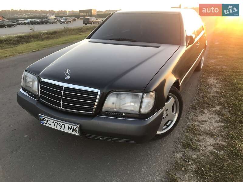 1992 mercedes-benz 300 se